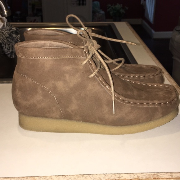wallabee look alike shoes
